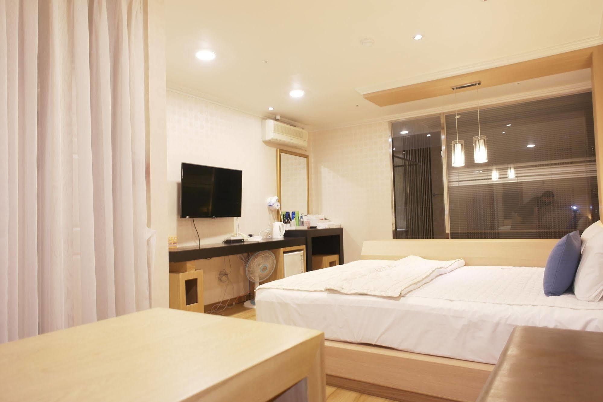 โรงแรมเซ็นทรัล ชางวอน ภายนอก รูปภาพ