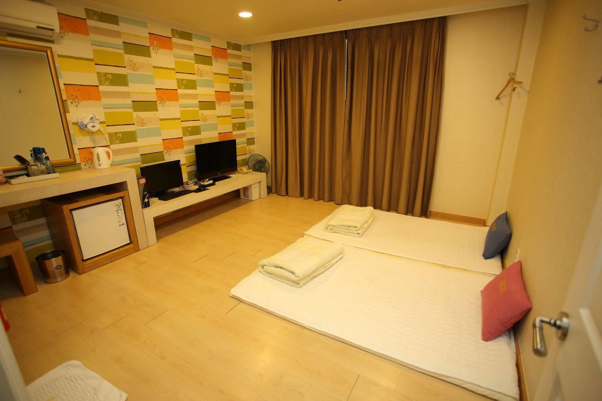 โรงแรมเซ็นทรัล ชางวอน ภายนอก รูปภาพ