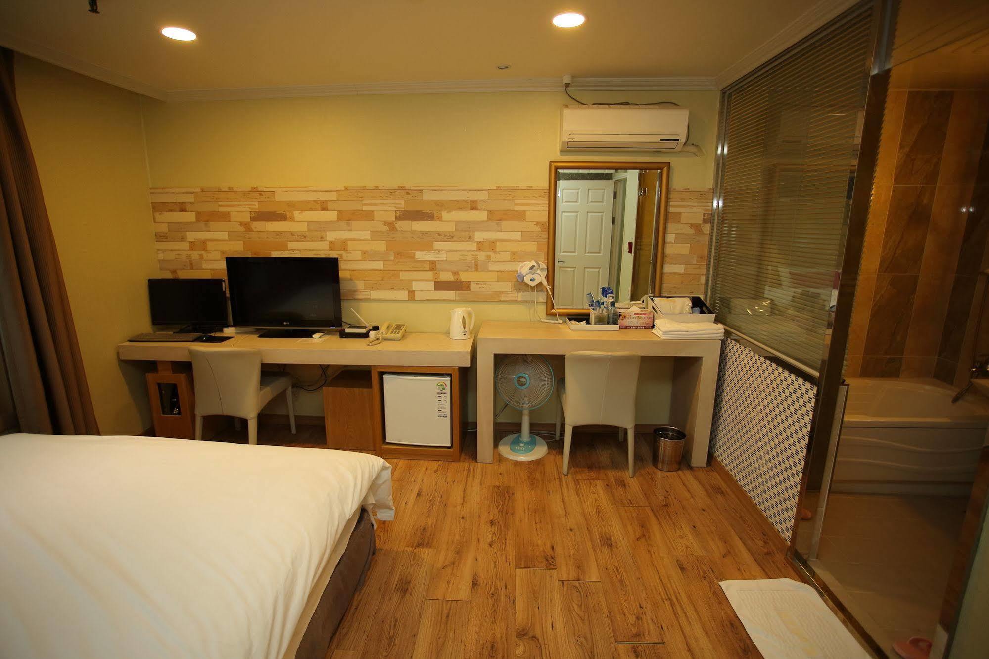 โรงแรมเซ็นทรัล ชางวอน ภายนอก รูปภาพ